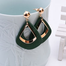 Load image into Gallery viewer, Fashion Statement Earrings 2019 Big Geometric Round Earrings For Women Hanging Dangle Earrings Drop Earing Modern Female Jewelry
